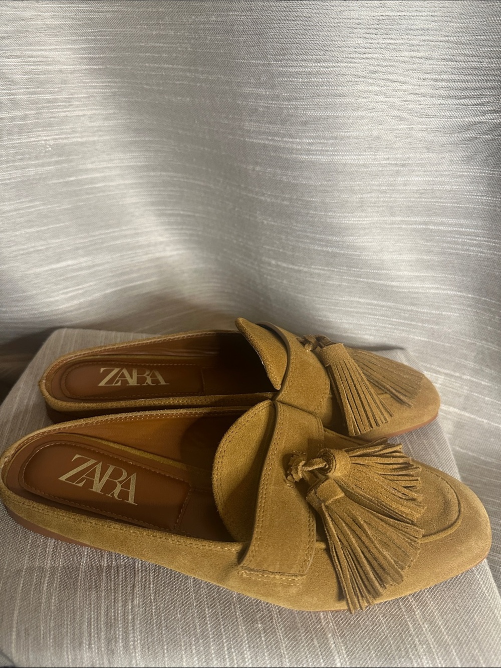 ZARA Tan Suede Tassel Mules